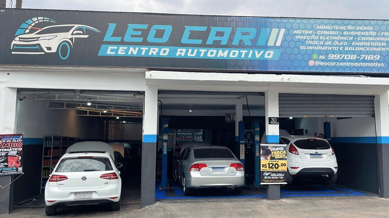 Fachada Leo Car
